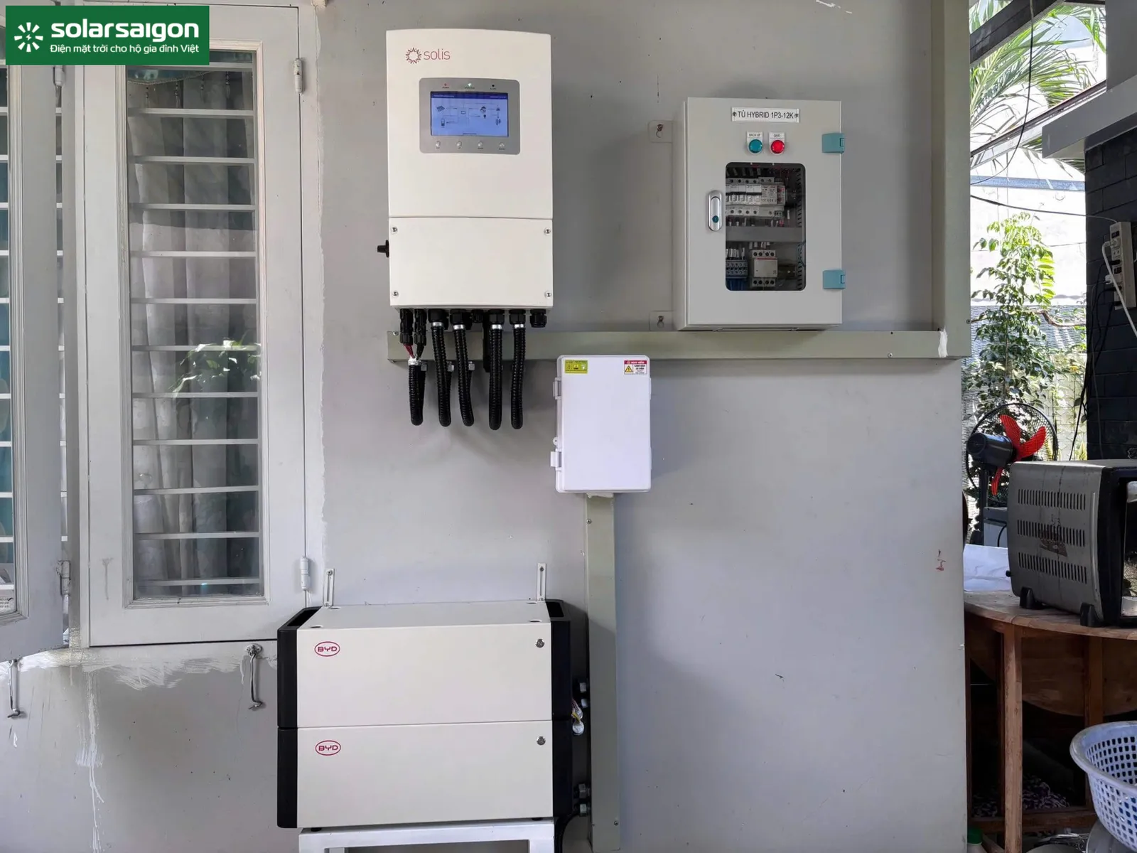 Hệ Thống Điện Mặt Trời 9kWp Lưu Trữ BYD 10kWh: Giải Pháp Tiết Kiệm 3 Triệu/Tháng Tại Củ Chi